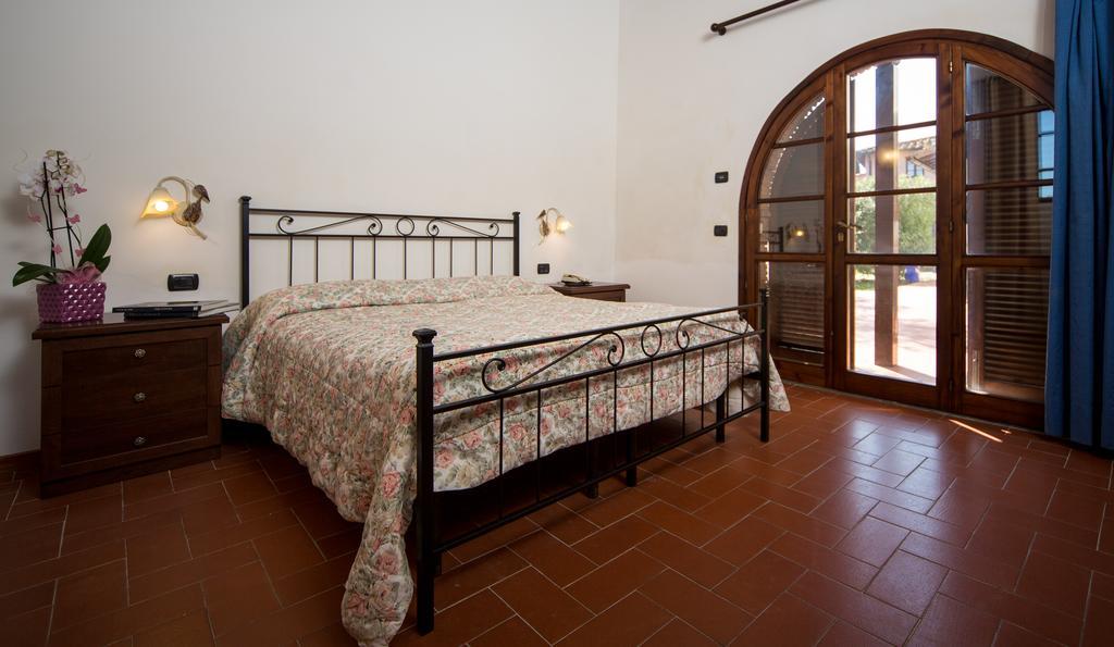 לסטרה א סיניה Villa Saulina מראה חיצוני תמונה