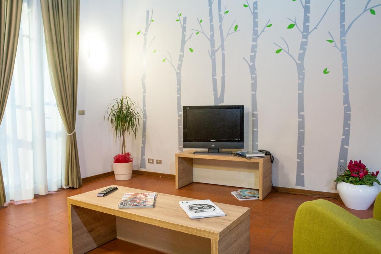 לסטרה א סיניה Villa Saulina מראה חיצוני תמונה
