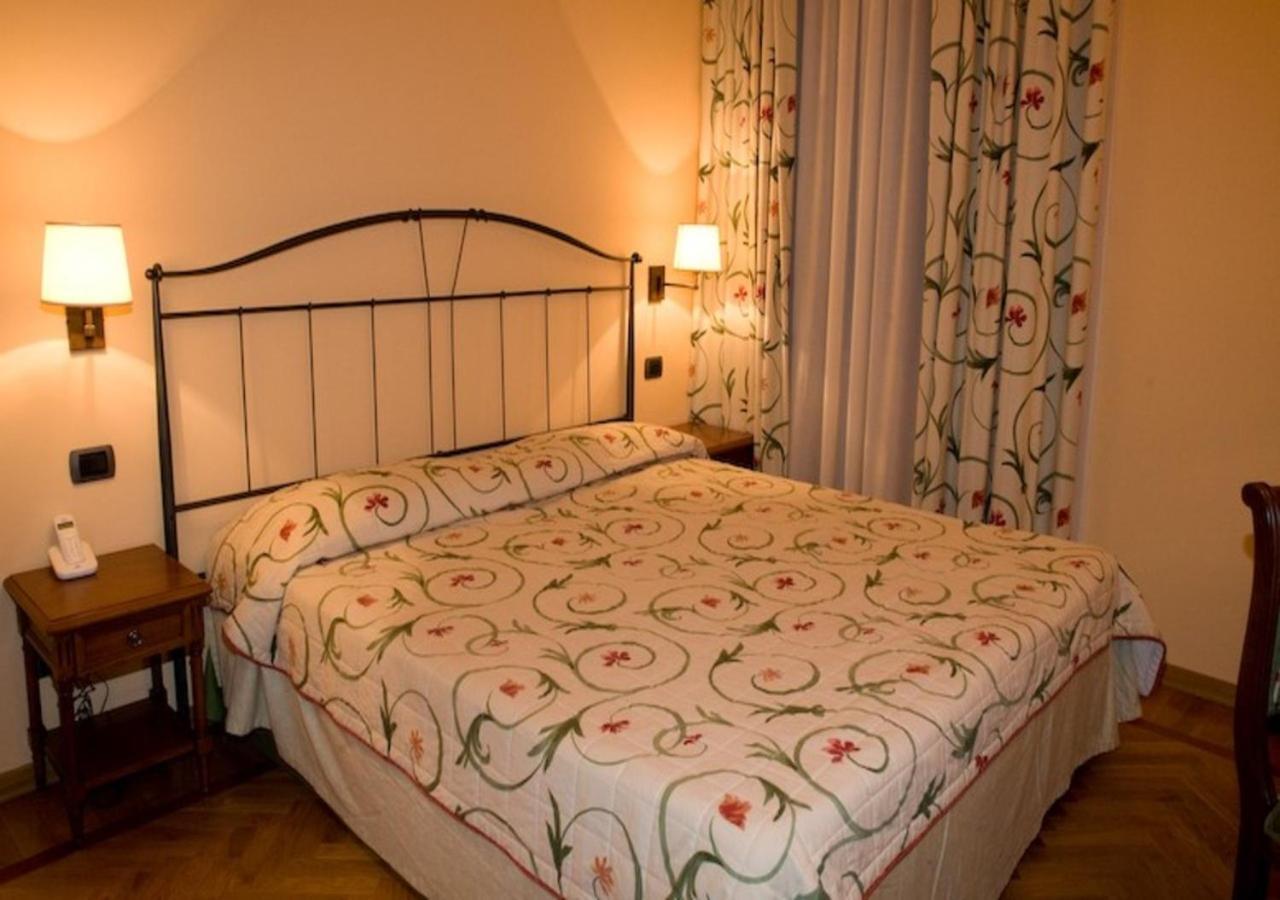 לסטרה א סיניה Villa Saulina מראה חיצוני תמונה